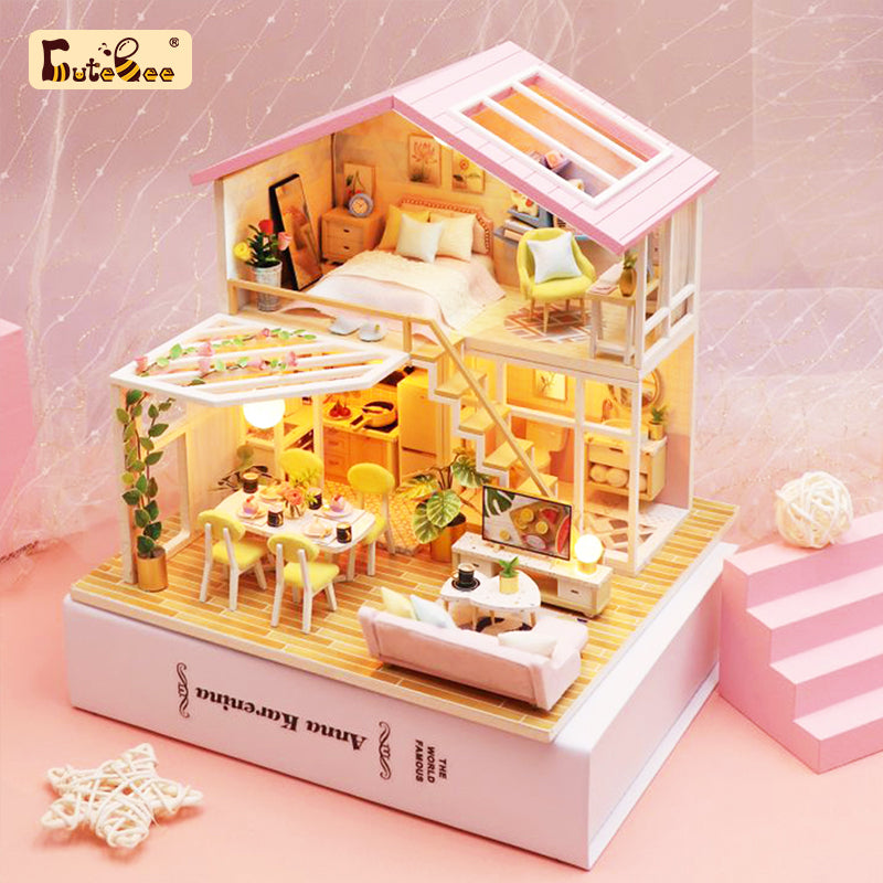 DIYeria™ | 1: 24 DIY Dollhouse Kit (Sweet Time)