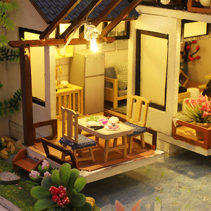 DIYeria™ | 1: 24 DIY Dollhouse Kit (Bamboo Courtyard )